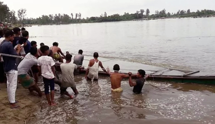 পঞ্চগড়ে নৌকাডুবিতে মৃতের সংখ্যা বেড়ে ৩৩