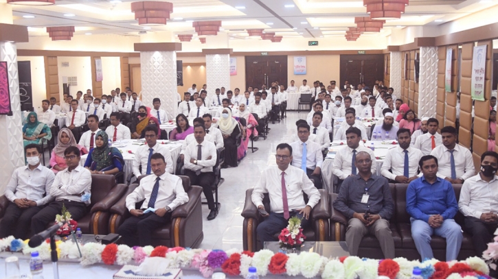 দুদকে নবনিযু্ক্ত উপ-সহকারী পরিচালকদের ওরিয়েন্টেশন কোর্সের উদ্বোধন দুদকে নবনিযু্ক্ত উপ-সহকারী পরিচালকদের ওরিয়েন্টেশন কোর্সের উদ্বোধন