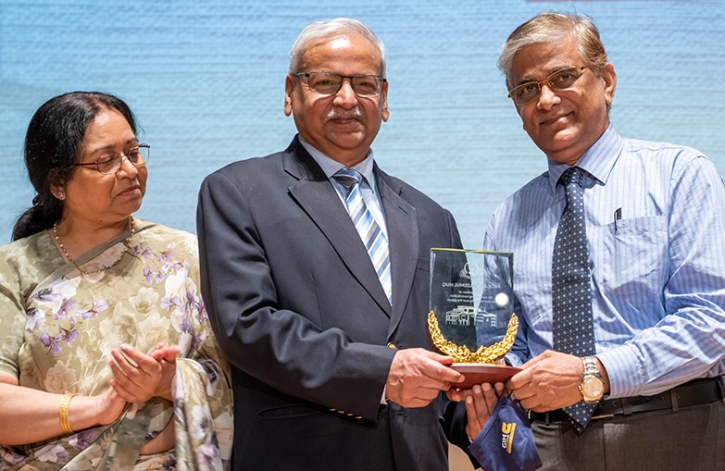 অর্ডার অফ দ্য ব্রিটিশ এম্পায়ার উপাধি পাওয়ায় সালিমুল হককে সংবর্ধনা অর্ডার অফ দ্য ব্রিটিশ এম্পায়ার উপাধি পাওয়ায় সালিমুল হককে সংবর্ধনা