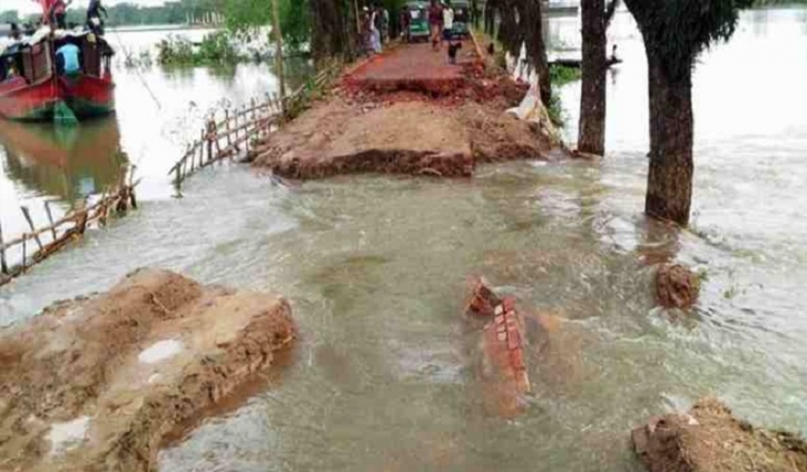 বন্যায় কেটে ফেলা রাস্তায় ব্রিজ-কালভার্ট নিমার্ণের নির্দেশ প্রধানমন্ত্রীর