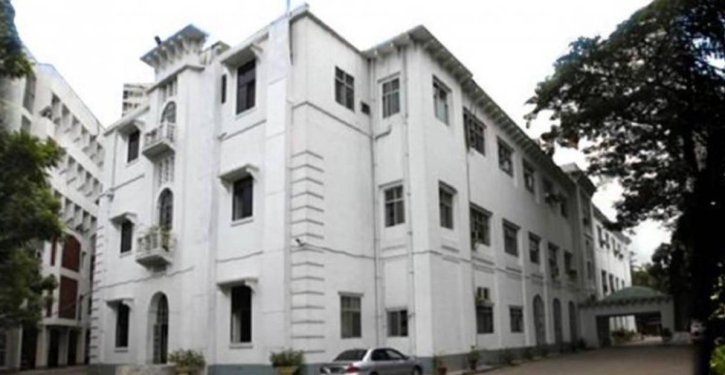 হেগে পবিত্র কুরআন অবমাননার তীব্র নিন্দা বাংলাদেশের হেগে পবিত্র কুরআন অবমাননার তীব্র নিন্দা বাংলাদেশের