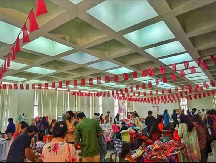 ধানমন্ডিতে শরৎ ও শারদীয় দেশী পণ্যের মেলার আয়োজন করছে বারুণী ধানমন্ডিতে শরৎ ও শারদীয় দেশী পণ্যের মেলার আয়োজন করছে বারুণী