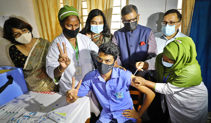 শুরু হচ্ছে কিশোর শিক্ষার্থীদের টিকাদান কার্যক্রম 