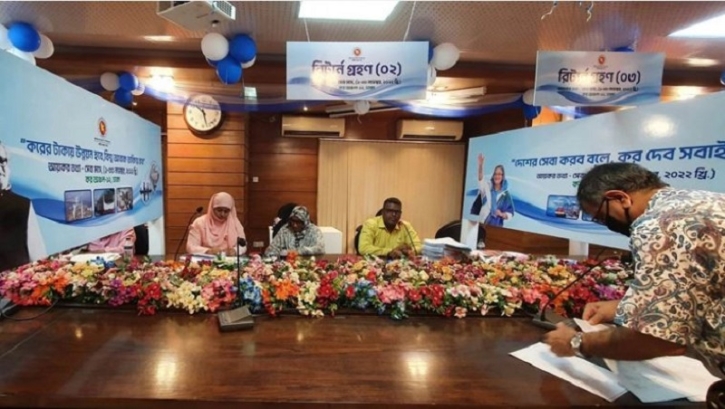 আয়কর রিটার্ন দাখিলের সময় বৃদ্ধি আয়কর রিটার্ন দাখিলের সময় বৃদ্ধি