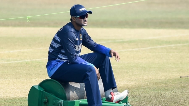 বোলারদের র্যাঙ্কিংয়ে সেরা দশে ফিরলেন সাকিব বোলারদের র্যাঙ্কিংয়ে সেরা দশে ফিরলেন সাকিব