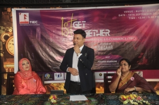 ওকে বাজারে যুক্ত তিনশ’ নারী উদ্যোক্তা