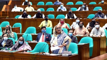 ‘তিন শ’ স্থানের ঘরে হাতুড়ি-শাবলের আঘাতের চিহ্ন পাওয়া গেছে’