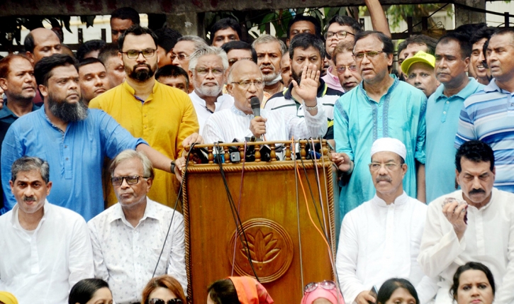 ছাত্রদলের ওপর ছাত্রলীগের হামলার পরিণতি শুভ হবে না: খন্দকার মোশাররফ ছাত্রদলের ওপর ছাত্রলীগের হামলার পরিণতি শুভ হবে না: খন্দকার মোশাররফ