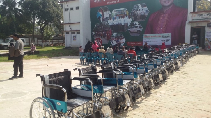 Taradevi Foundation distributes wheelchairs, winter clothes in Chuadanga