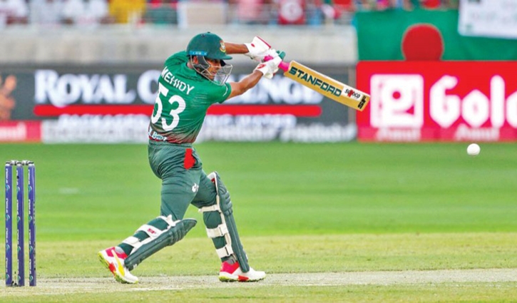 Miraz powers Bangladesh to post 169 runs