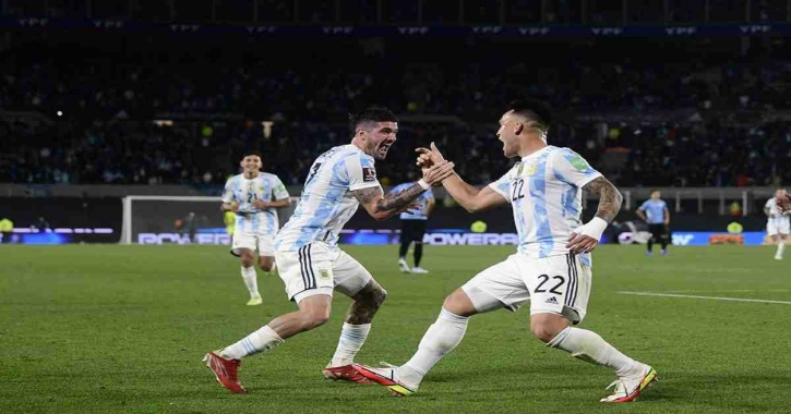 Argentina wins, Brazil draws in World Cup qualifiers