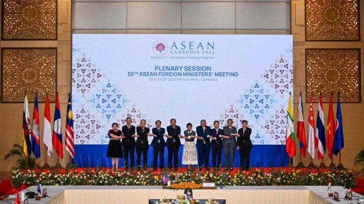 ASEAN ministers urge restraint after Pelosi Taiwan visit