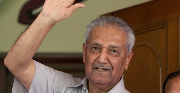 Abdul Qadeer Khan: ‘Father of Pakistan’s nuclear bomb’ dies