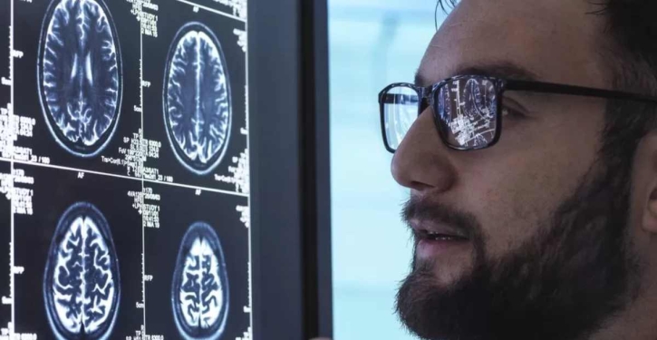 Alzheimer’s drug lecanemab hailed as momentous breakthrough Alzheimer’s drug lecanemab hailed as momentous breakthrough