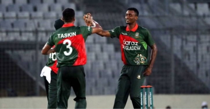 2nd ODI: Bangladesh lose 3 wickets for 50