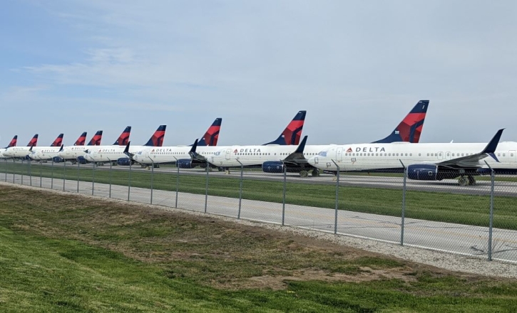 Thousands of Delta Airlines pilots vote overwhelmingly to authorise a strike Thousands of Delta Airlines pilots vote overwhelmingly to authorise a strike