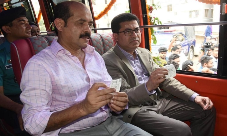Nagar Paribahan buses launched on 2 new Dhaka routes Nagar Paribahan buses launched on 2 new Dhaka routes