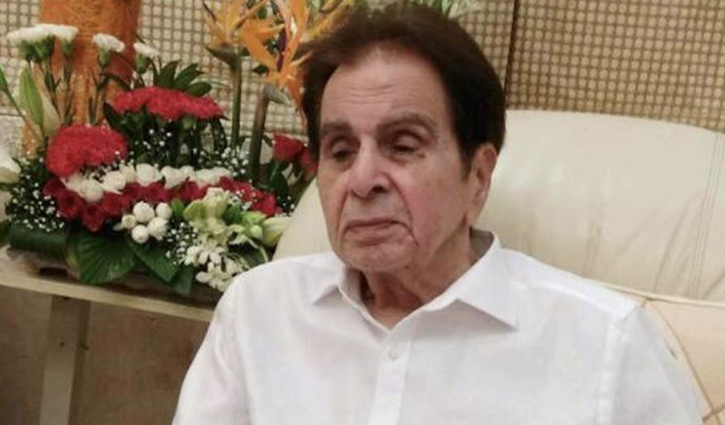 Legendary actor Dilip Kumar hospitalised Legendary actor Dilip Kumar hospitalised