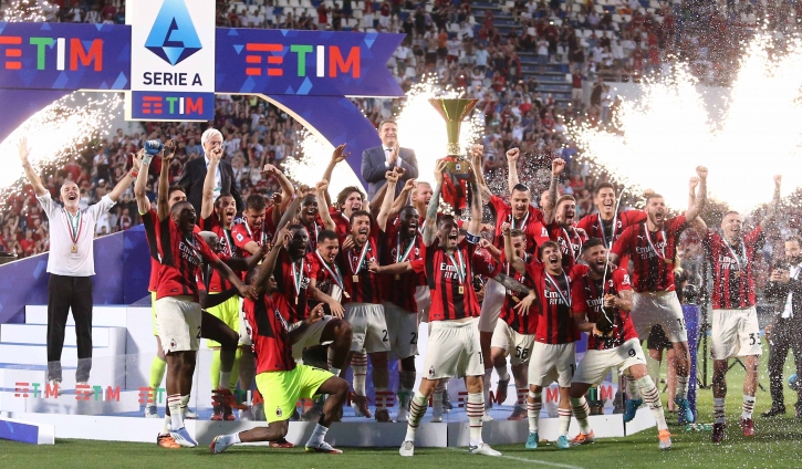 Milan clinch Serie A title