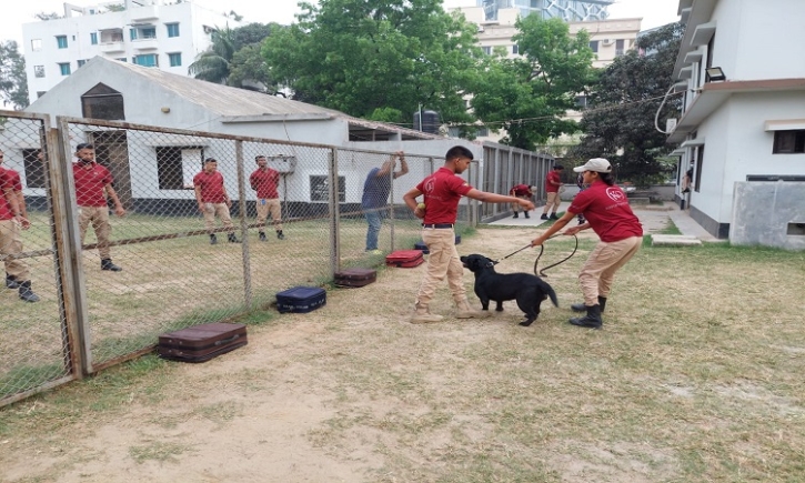 Female police dog handler team introduced to bring dynamism in APBn activities