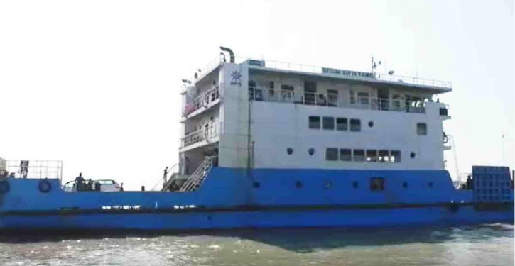 Ferry services resume on Paturia-Daulatdia route after 8 hours
