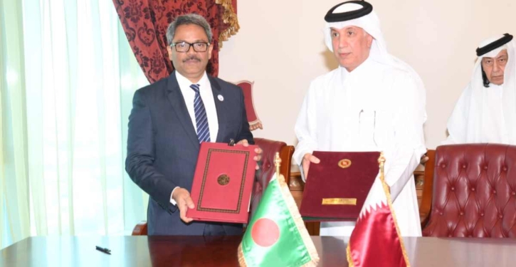 Bangladesh seeks additional supply of LNG from Qatar
