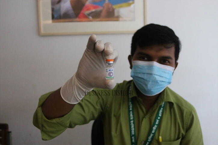 In pictures: Citizens receive second shots of Moderna vaccine In pictures: Citizens receive second shots of Moderna vaccine