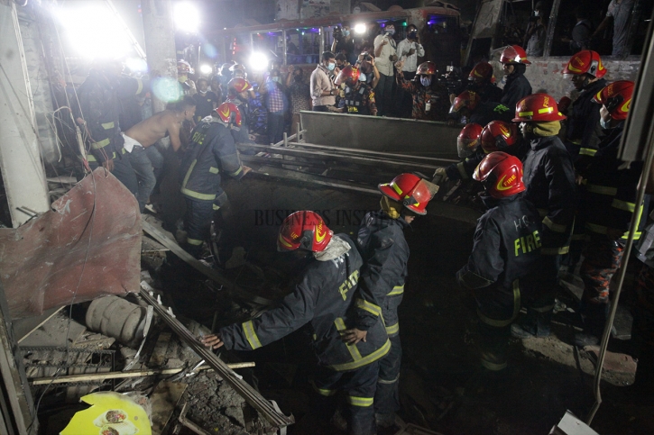 In Pictures: Moghbazar blast