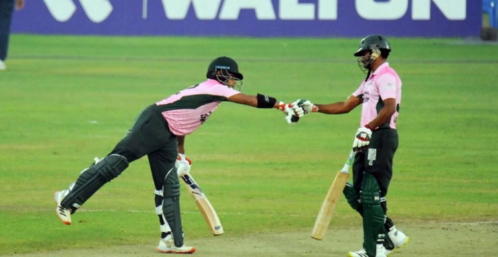 Mohammedan through to DPL super league in super over thriller