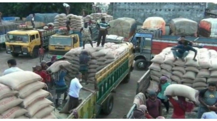Rice import through Benapole land port resumes after 10 months