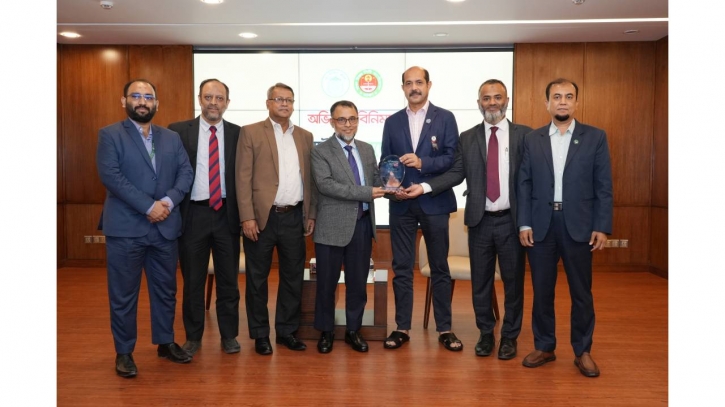 Islami Bank recognised for digital services