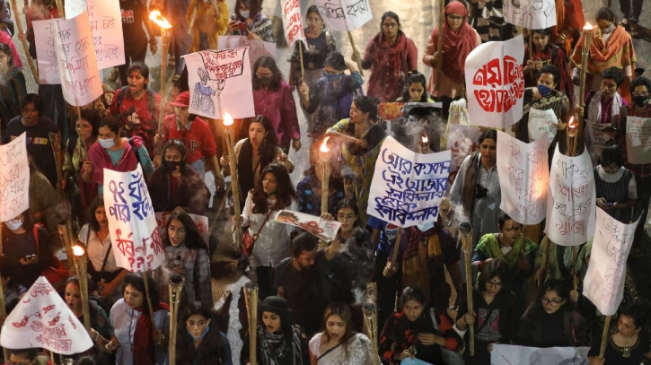 Raintree hotel verdict: Women stage symbolic protest demanding Evidence Act revision Raintree hotel verdict: Women stage symbolic protest demanding Evidence Act revision