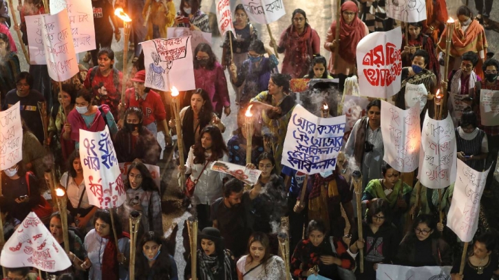 Raintree hotel verdict: Women stage symbolic protest demanding Evidence Act revision