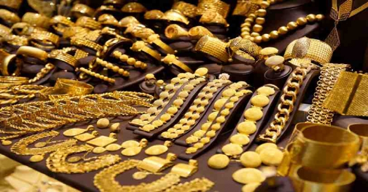 Gold prices go up by Tk 1,867 per bhori