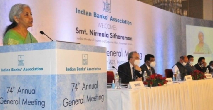 India needs 4-5 more banks like SBI: Finance minister India needs 4-5 more banks like SBI: Finance minister