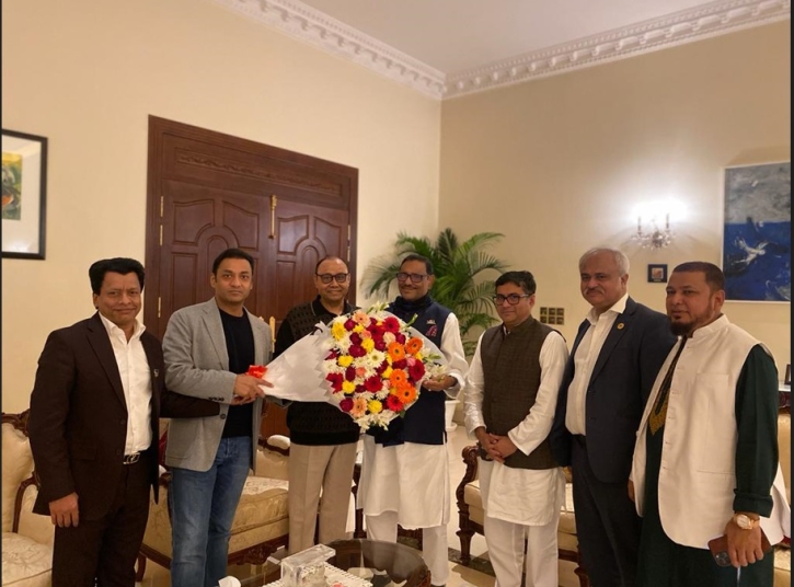 Quader meets Bashundhara Group Chairman