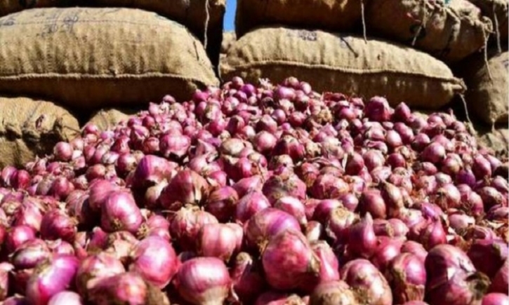 Commerce ministry urges NBR to withdraw import tax on onion
