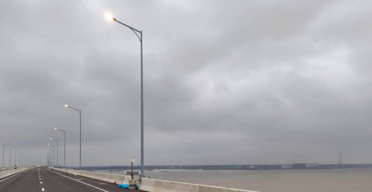Experimental lights lit on Padma Bridge Experimental lights lit on Padma Bridge