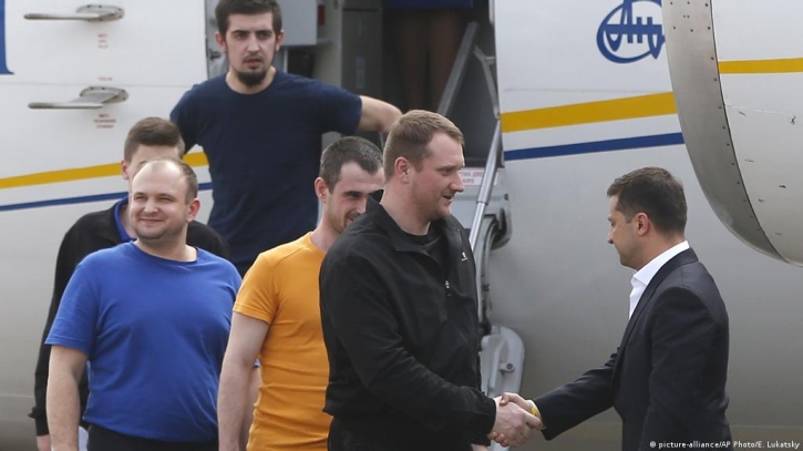 Major prisoner swap welcomed by Ukraine