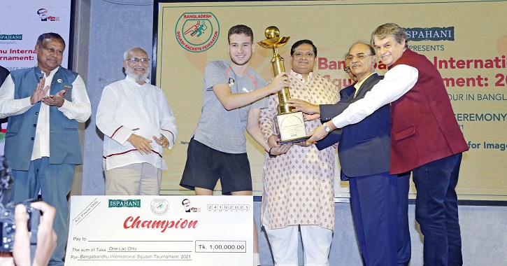 Prize distribution ceremony of Bangabandhu International Squash Tournament held