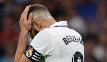 Madrid’s perfect season ends as Benzema misses penalty