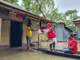72 lakh Bangladeshis impacted by floods: IFRC