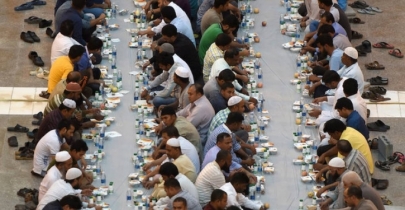 Why many non-Muslims in Saudi Arabia chose to fast this Ramadan