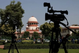 Growing row over picking judges in India