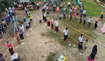 Suu Kyi party set to win Myanmar vote with weak opposition