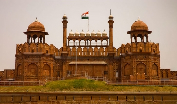 Destitute ‘heir’ of Mughal emperor demands ownership of New Delhi’s Red Fort