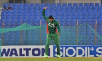 Shakib becomes leading wicket-taker in T20s