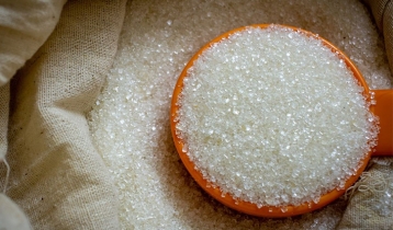 Sugar prices rise by Tk 5 per kg