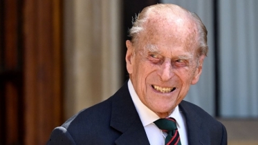 Queen Elizabeth II’s husband Prince Philip dies