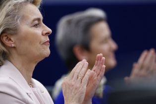 EU seeks specialised court to investigate Russia war crimes